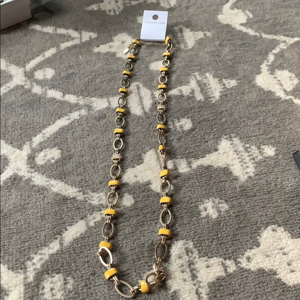Metal yellow 36’ necklace